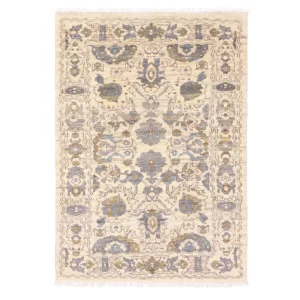 Hand knotted Soltan Abad rug 1.9x1.3m
